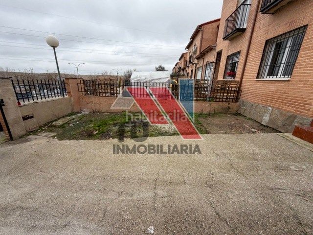 Foto 2737de43-5d33-4d6d-99db-039b55fd0067. Chalet en calle miragredos 33 en Otero