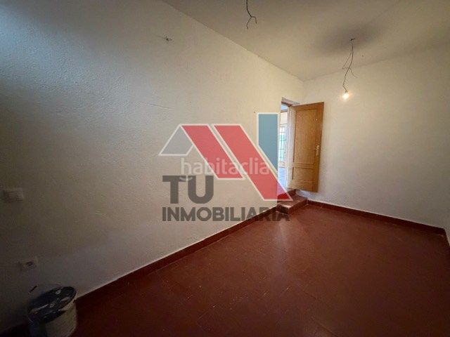 Foto 2f8083ca-195e-4cdc-9d8c-ce0058370eaa. Chalet en calle miragredos 33 en Otero