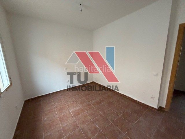 Foto 42cdc020-f190-4e49-9e64-b571c309bf7f. Chalet en calle miragredos 33 en Otero