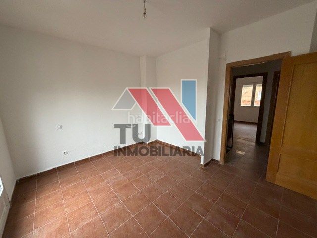 Foto e8357386-611c-4851-a05a-22eaf306f8b2. Chalet en calle miragredos 33 en Otero
