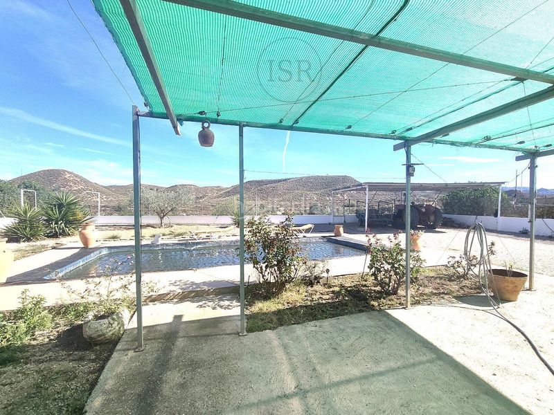Foto 38d69ee6-9631-4e54-b7d9-867497681850. Casa amb calefacció aparcament piscina a Sorbas