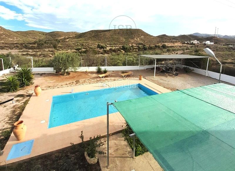 Foto af62ed42-3a9c-49ae-8dd7-0c79f69da8f7. Casa amb calefacció aparcament piscina a Sorbas