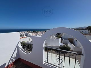 Duplex  Calle de miguel hernández. Dúplex adosado reformado, 2 dormitorios 2 baños, con sótano gara