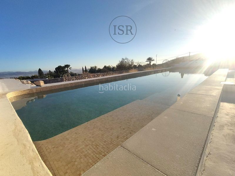 Foto df57f4b2-3ddb-4203-ba2f-5b46ed2cc7f5. Xalet amb calefacció aparcament piscina a Alcóntar