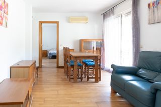 Pis a Avenida la moraleda 2. Luminoso ático de 62 m² con terraza y vistas despejadas a la mon