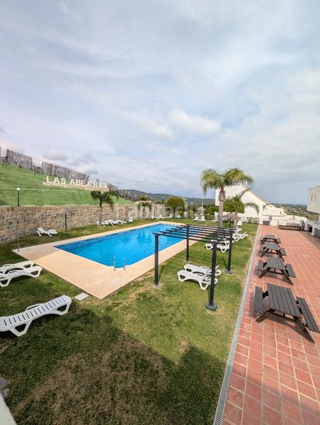 Foto 251c1e25-9c4b-448d-b900-e49874ad5398. Dúplex a calle sidney 237 a altos de Estepona Estepona