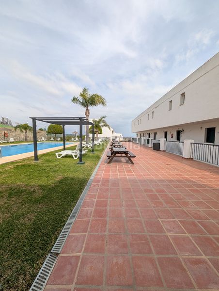 Foto 68d491fc-ff83-408a-95f1-30c8f1b95265. Dúplex a calle sidney 237 a altos de Estepona Estepona
