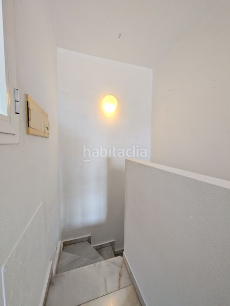 Foto 86d00ea3-e0e9-4861-a4a4-7c696864aec0. Dúplex a calle sidney 237 a altos de Estepona Estepona