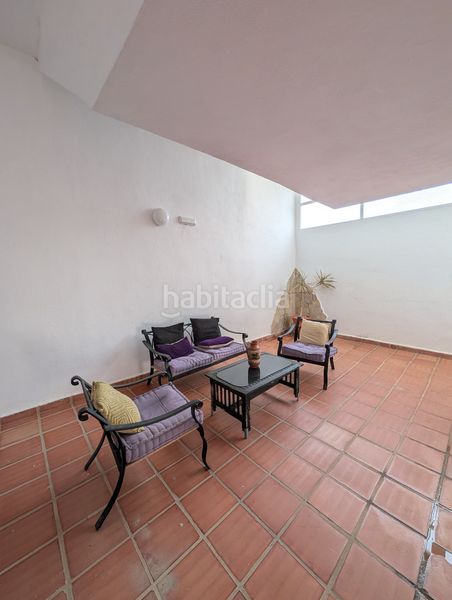 Foto d0bb8ef0-9407-43f0-88cc-0622acdfb7b0. Dúplex a calle sidney 237 a altos de Estepona Estepona