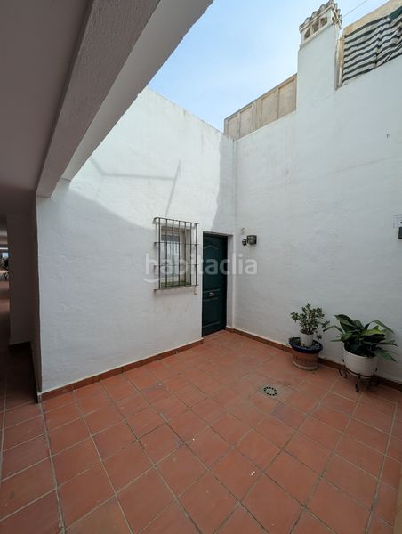 Foto ee681617-ce70-4d23-8a57-136d6b10ea02. Dúplex a calle sidney 237 a altos de Estepona Estepona