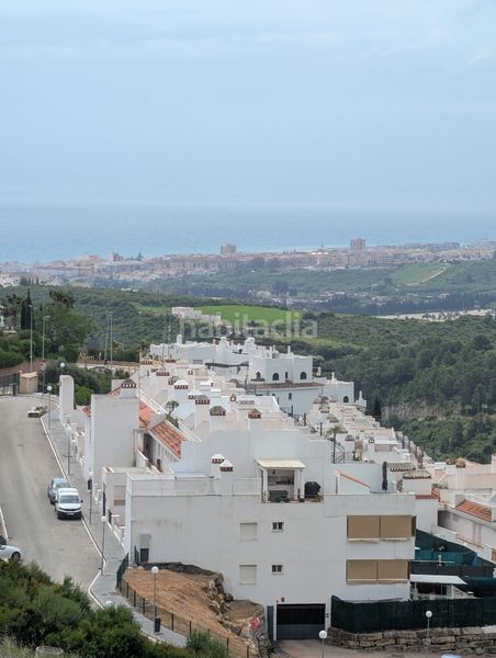 Foto 4cd655c4-dbec-48d2-a611-36bac6d5af87. Àtic amb aparcament piscina a Doña Julia Golf Casares