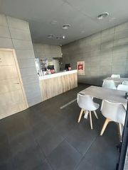 Business premise  Urbanizacion parque central. Local comercial en estepona