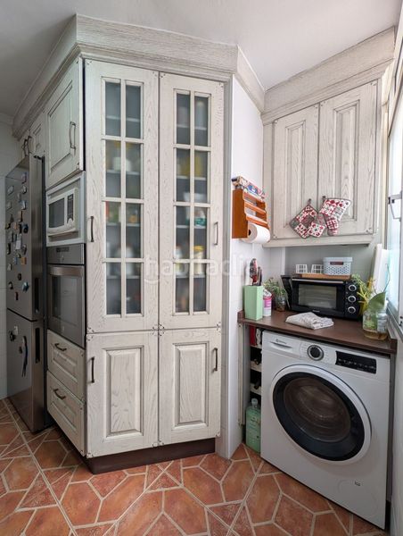Foto 0b9f63a9-f27d-419a-9d15-0ebb42a9ed6b. Apartament amb aparcament a Centro Estepona