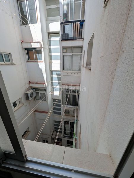 Foto 5868e923-9213-4bc3-b29e-06fe17c8260f. Apartament amb aparcament a Centro Estepona