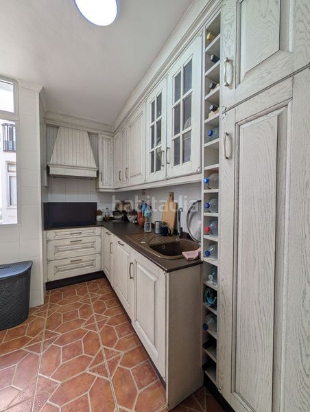 Foto d2ab4672-fefd-4793-a1db-41f3e760aeb0. Apartament amb aparcament a Centro Estepona