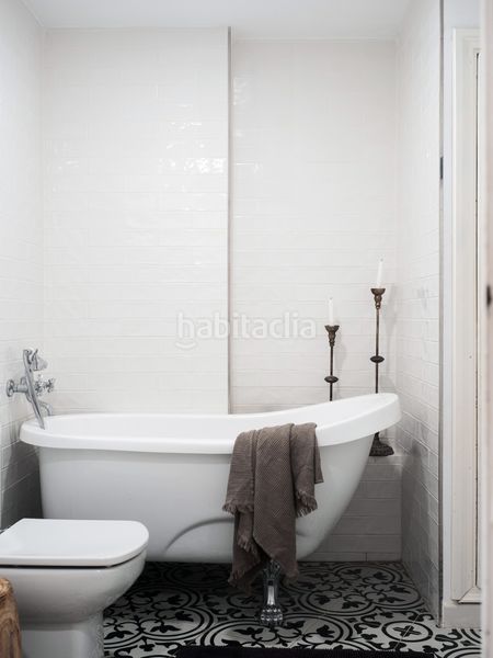 Foto d0791283-71a3-483d-ad5c-f0856fe4abe1. Apartament a robert graves 67 a El Terreno Palma de Mallorca