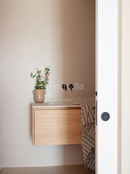 Foto 4642de9e-2343-40b9-9d06-57d09a287cb2. Casa amb aparcament piscina a Gènova Palma de Mallorca
