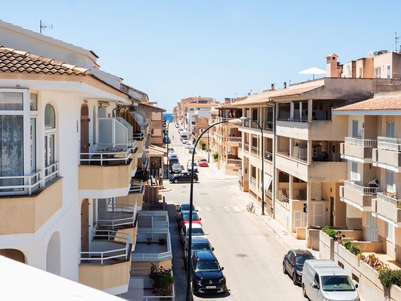 Foto b683f130-e7f9-4889-b74c-c0ab81619540. Casa adossada amb aparcament a Colònia Sant Jordi Ses Salines