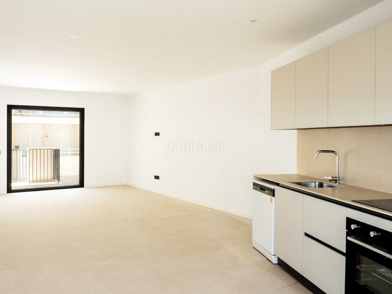 Foto ce232cda-7c2b-4768-9ade-4b6181887654. Casa adossada amb aparcament a Colònia Sant Jordi Ses Salines