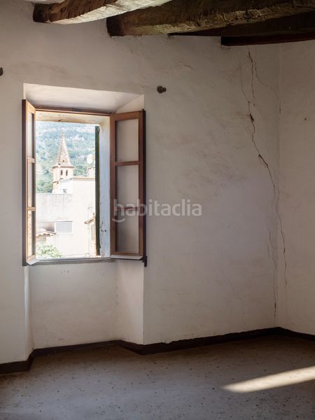 Foto 632f2197-f1db-4947-be09-96290205caa6. Casa adossada a Sóller