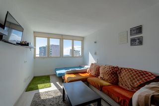 Estudi a Cala Major. Estudio en piso 8 con gran vista