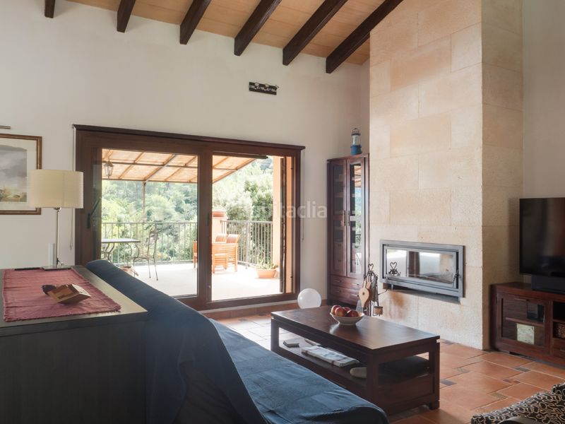 Foto edcbd96c-010e-42a3-a8cc-f1a388bb992b. Casa amb calefacció aparcament a Escorca