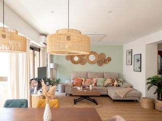Apartament a Bartomeu torres 75. Exclusivo piso reformado junto a plaza españa