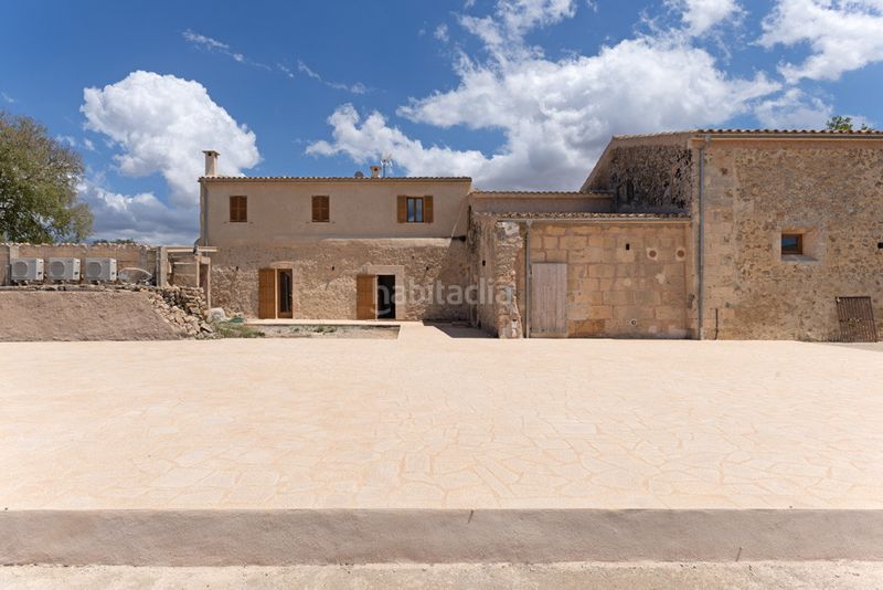Foto c67823de-b7db-4551-b47e-ff8be99f660f. Casa amb piscina a Ariany