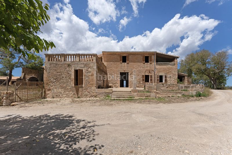 Foto dce723c4-abbb-4018-a724-b3352d1f1697. Casa amb piscina a Ariany