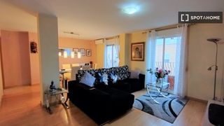 Miete Etagenwohnung in El Calvari. Piso de 2 dormitorios en alquiler en el calvari, valencia