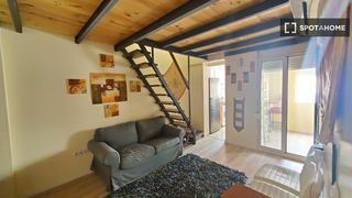 Rent Flat in El Cabanyal-El Canyamelar. Piso en alquiler de 2 habitaciones en cabanyalcanyamelar, valenc
