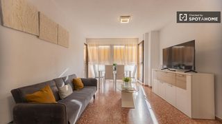 Rent Flat in Benimàmet. Piso de 2 habitaciones en alquiler en benimámet, valencia.