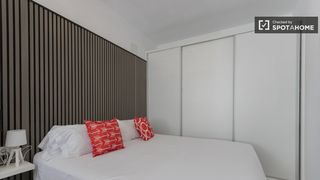 Miete Etagenwohnung in En Corts - Doctor Waksman. Estudio en alquiler en en corts, valencia