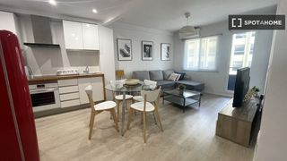 Affitto Appartamento in Mestalla. Estudio en alquiler en albors, valencia