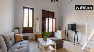 Affitto Appartamento in El Cabanyal-El Canyamelar. Estudio en alquiler en poblats marítims, valencia