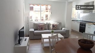 Alquiler Piso en El Cabanyal-El Canyamelar. Piso de 3 habitaciones en alquiler en valencia