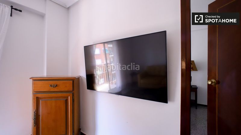 Foto 43ea3b02-b391-4011-8a3b-9596a887cd91. Lloguer pis amb calefacció a L´Hort de Senabre Valencia