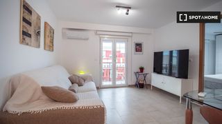 Lloguer Pis a El Cabanyal-El Canyamelar. Piso en alquiler de 3 habitaciones en cabanyalcanyamelar