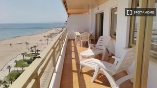 Lloguer Pis a Sant Antoni. Piso de 4 habitaciones en alquiler en cullera, valencia