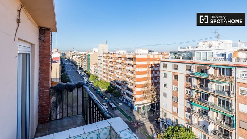 Foto b12c2033-077f-47f0-827f-8854015d525a. Rent flat with heating in Albors Valencia