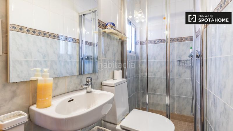 Foto c7892ce8-d142-42b0-9b69-3bd673dfea51. Rent flat with heating in Albors Valencia