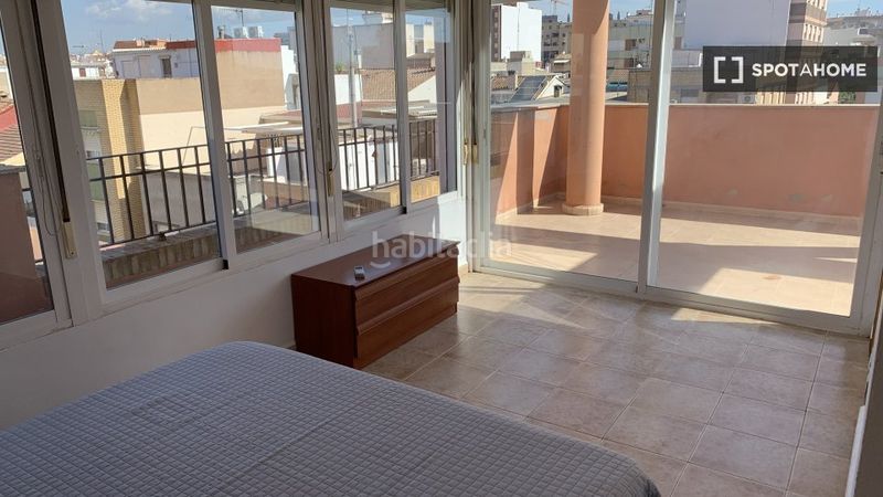 Foto 78bf8a59-ca72-4065-bd2e-677ec56ba36f. Alquiler piso  de 2 habitaciones en alquiler o en Sagunt