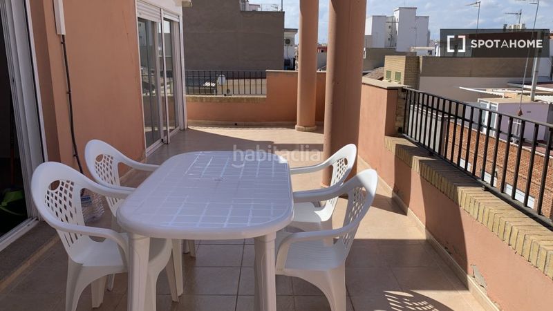 Foto a45109ef-dd54-4bfd-89e6-d50f99d708b6. Alquiler piso  de 2 habitaciones en alquiler o en Sagunt