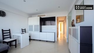 Affitto Appartamento in El Perellonet. Apartamento de 2 dormitorios en alquiler en el perellonet, valen