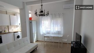 Lloguer Pis a Mestalla. Apartamento de 4 habitaciones en alquiler en mestalla, valencia.