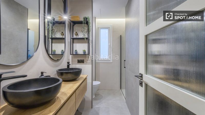 Foto 5efb9ca4-cc09-4bb3-bc8b-b270174f622b. Rent flat with heating in Russafa Valencia