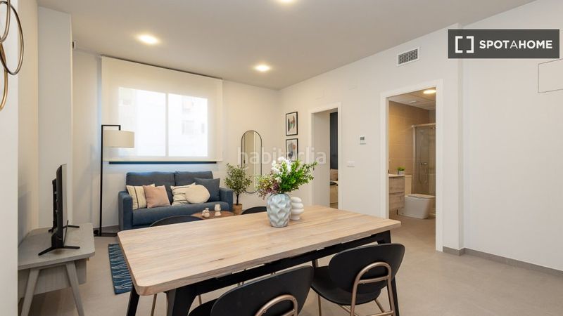 Foto 50abdeba-b8c0-4e9d-88d2-0b53b91ed6df. Miete etagenwohnung mit heizung in Nou Moles Valencia