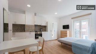 Rent Flat in La Raïosa. Estudio en alquiler, lhort de senabre, valencia.