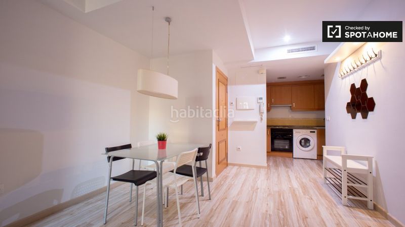 Foto e4b6e9cc-7bc7-4870-8419-a2e203aea1c4. Rent flat with heating in El Carme Valencia