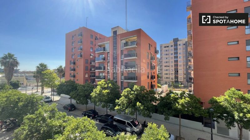 Foto b4eb8465-4742-45bb-b502-48d4d11af388. Rent flat with heating in Sant Pau Valencia